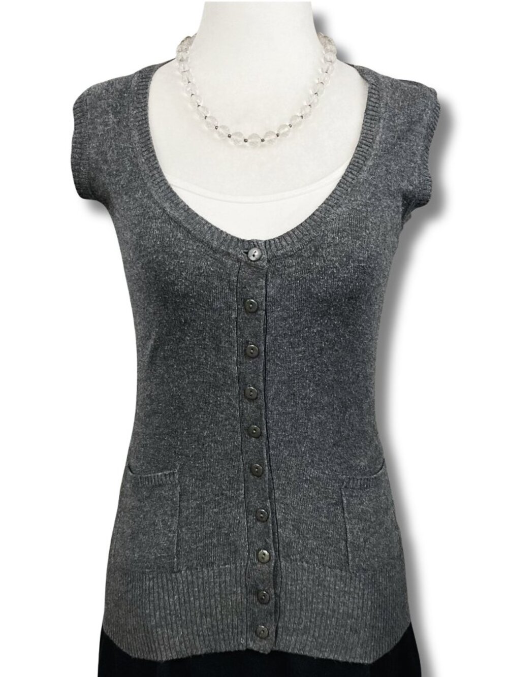 SUZY SHIER Grey thin knit button-front sweater vest XS SMALL Y2K goth emo top